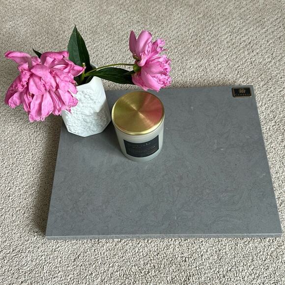 Cambria cutting/cheese board - Picture 2 of 6